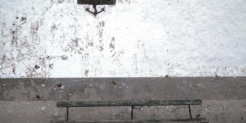 园林景观照明设计艺术：林轩园艺解析安全、氛围与光污染的平衡之道